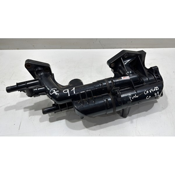 Carcaça Flange Válvula Termostática Kia Cadenza Detalhe