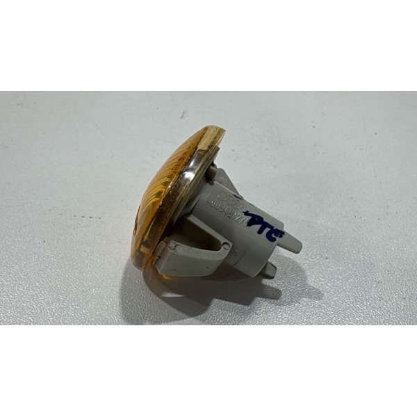 Pisca Paralama Audi A3 A4 97 98 99 00 Ambar Preto