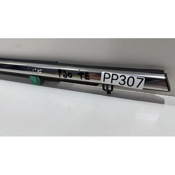 Pestana Externa Porta Traseiro Esquerda Honda Crv 2013 2014 Cromado