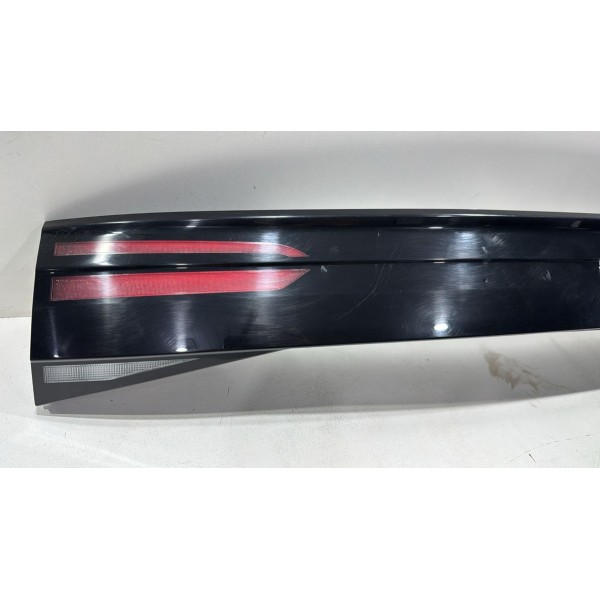 Lanterna Central Traseira Aplique Nivus 2020 2024 Original Direito/passageiro Cinza-escuro