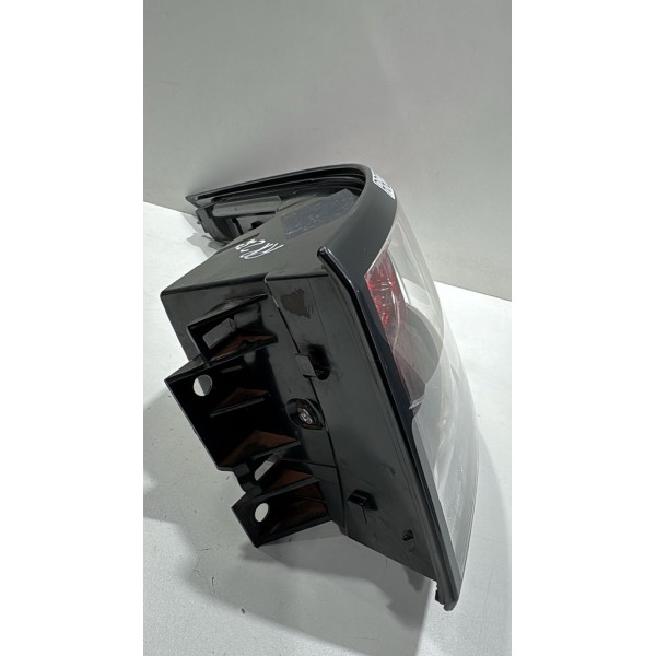 Lanterna Direito Range Rover Sport 2014 2015 2016 2017 2018 Direito/passageiro Vermelha