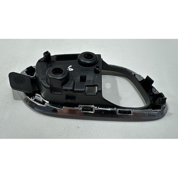 Moldura Maçaneta Interna Esquerda Honda Hrv 2017 2018 19 Preto Dianteira