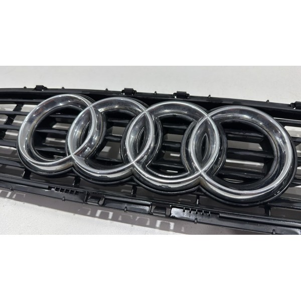 Grade Frontal Audi A4 1995 1998 8d0853651j Preto Fosco