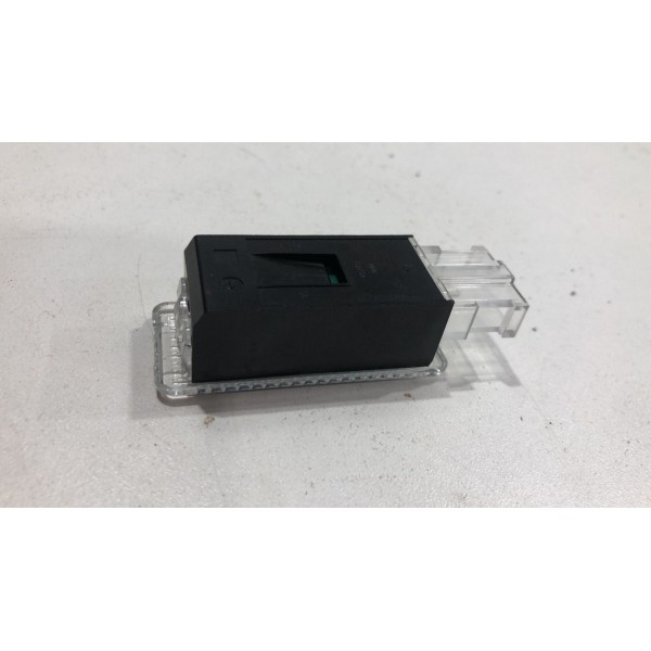 Luz Cortesia Porta Luvas Vw Taos Tsi 1.4 2022 2023 5g0947409 Preto