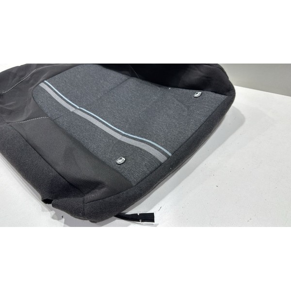 Capa Banco Traseiro Encosto Esquerdo  Tracker 2021 Tecido Cinza