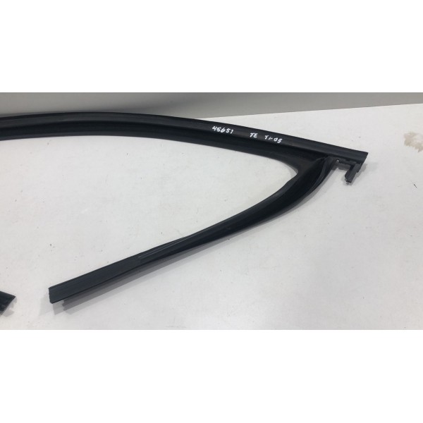 Borracha Vidro Dianteiro Esquerdo 2gj837431 Vw Taos 2022 23