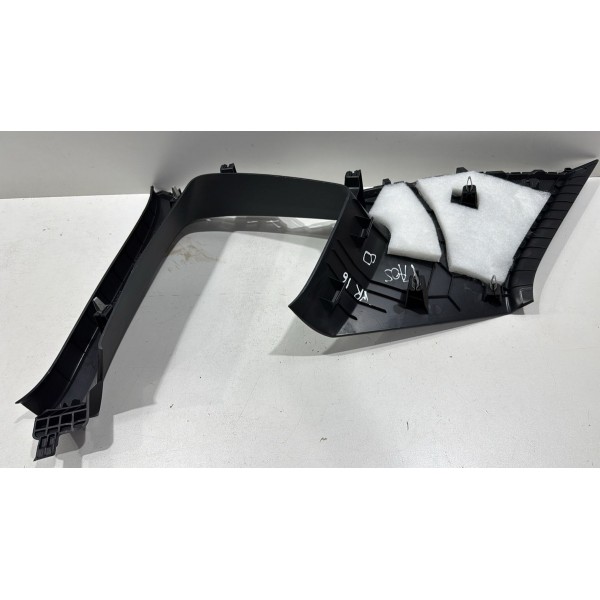 Moldura Coluna Traseira Direita Volkswagen Taos 2022/2024