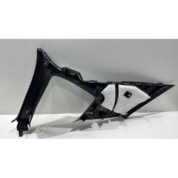 Moldura Coluna Traseira Direita Volkswagen Taos 2022/2024