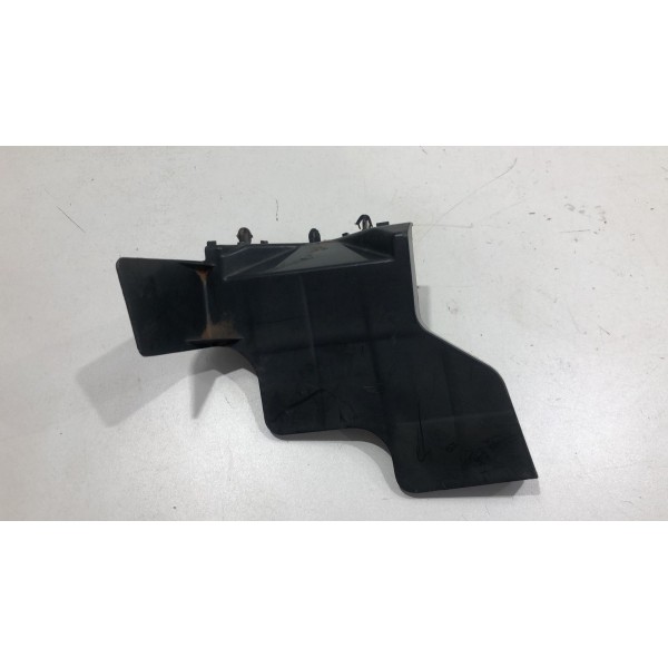 Guia Parachoque Dianteiro Direito Toyota Hilux 2005 Á 2015