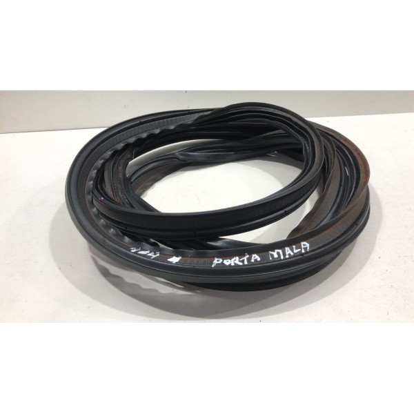 Borracha Tampa Traseira Porta Malas Honda Hrv Hr-v 2022/2025