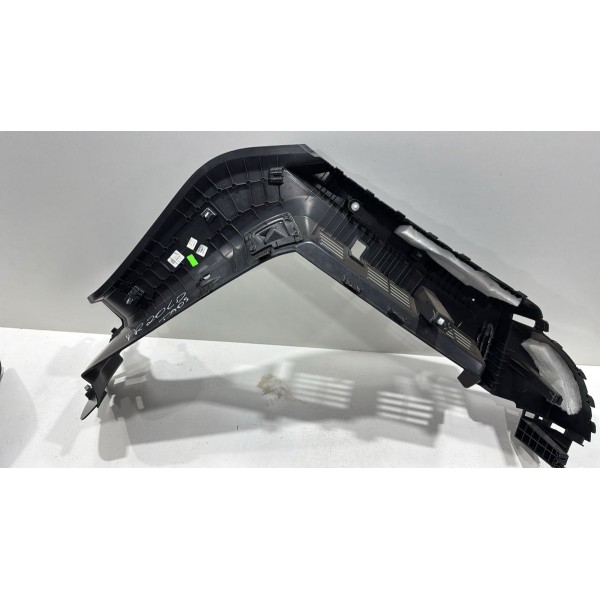 Suporte Tampão Porta-malas Lado Direito Taos 2022 2023 24 Preto