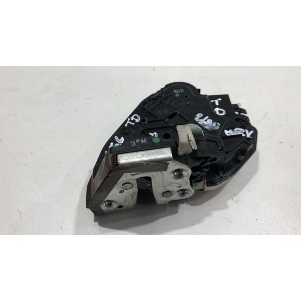 Fechadura Porta Traseira Esquerda Honda Hrv 2023 2024 2025