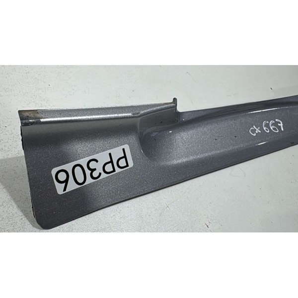 Tampa Acabamento Inferior Aerofolio Crv 2013 2014 Detalhe Cinza