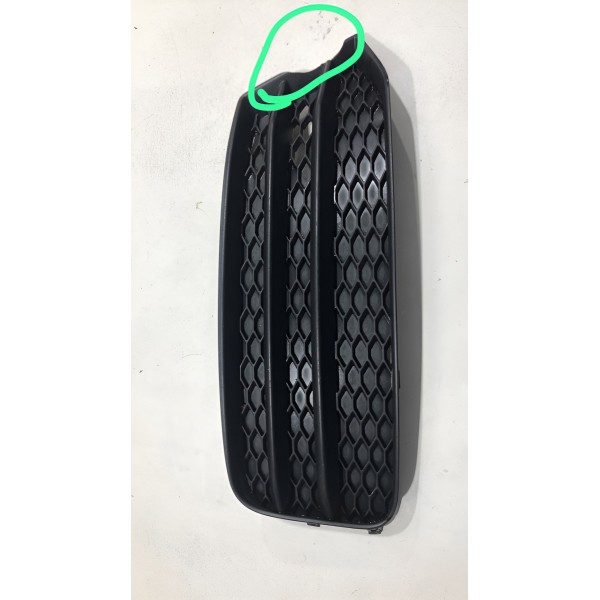 Grade Do Milha Direito Audi A1 2016 A 2019 8xa807682b Preto Direito