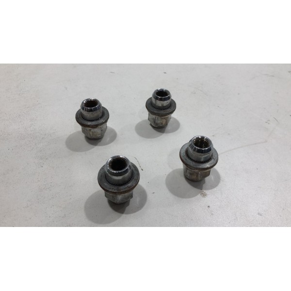 Kit Jogo 4 Polcas Porca Roda Toyota Yaris 2019 2020 2021 22