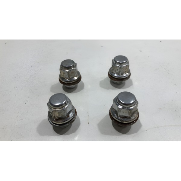 Kit Jogo 4 Polcas Porca Roda Toyota Yaris 2019 2020 2021 22