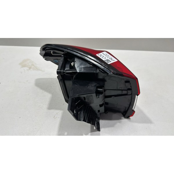 Lanterna Direito Canto Fiat Argo 2017 18 19 20 2021 Original Direito/passageiro Vermelho