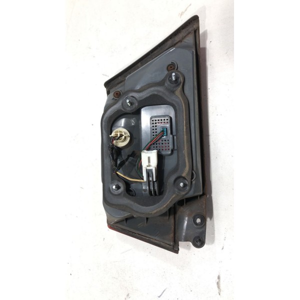 Lanterna Direito Tampa Traseira Hyundai Azera 2007 Á 2012 Direito/passageiro Vermelho