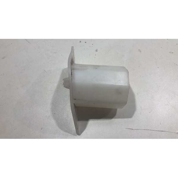 Guia Parachoque Tras Direito Amortecedor Impacto Astra 99/11