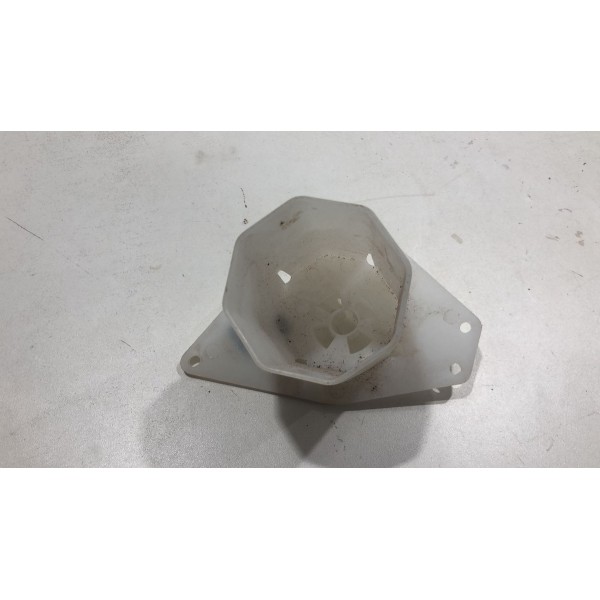 Guia Parachoque Tras Direito Amortecedor Impacto Astra 99/11