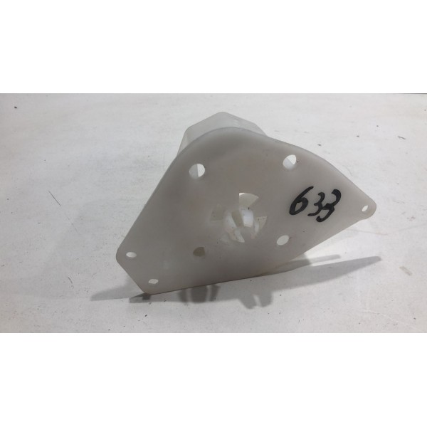 Guia Parachoque Tras Direito Amortecedor Impacto Astra 99/11