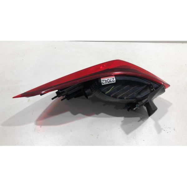 Lanterna Traseira Onix Sedan 2020 2021 2022 2023 2024 Direito/passageiro Vermelho