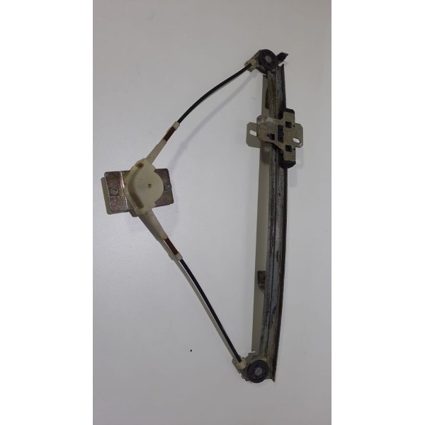 Máquina Vidro Manual Uno 4 Porta 94/99 Dianteira Direita .