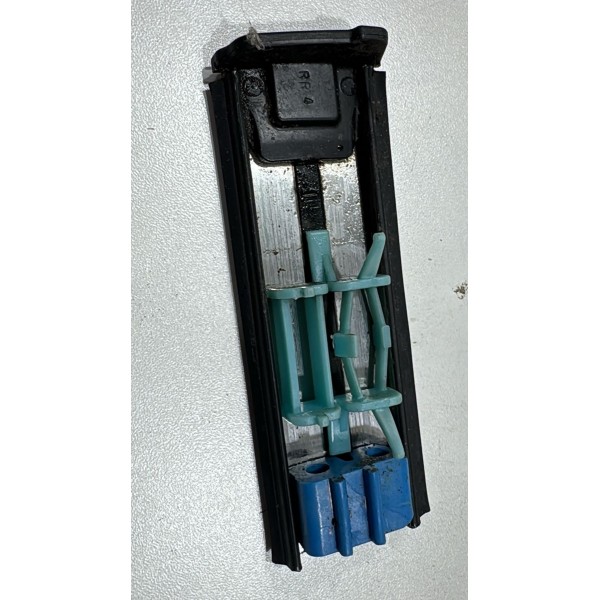 Acabamento Friso Teto Tras Direito Kia Sportage 2011/2016 Preto