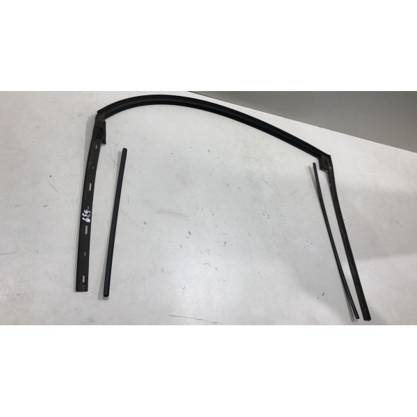 Borracha Acabamento Porta Traseira Direita Azera 2008 Á 11