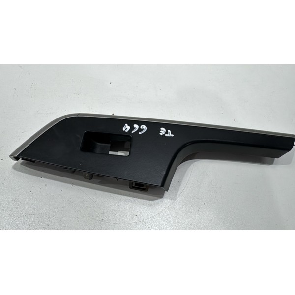 Moldura Puxador Porta Traseira Esquerda Honda Crv 2013/2016 Preto