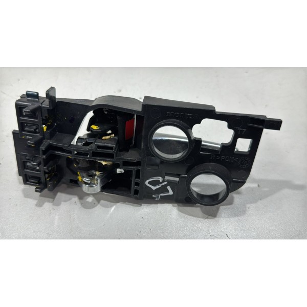 Maçaneta Interna Direita Honda Hrv 2016 2019 Cromada Cromado Dianteira/traseira