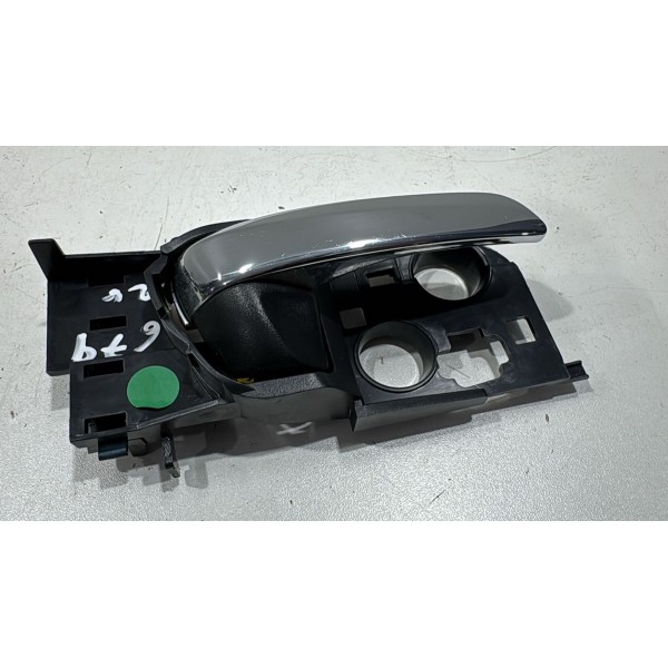 Maçaneta Interna Direita Honda Hrv 2016 2019 Cromada Cromado Dianteira/traseira