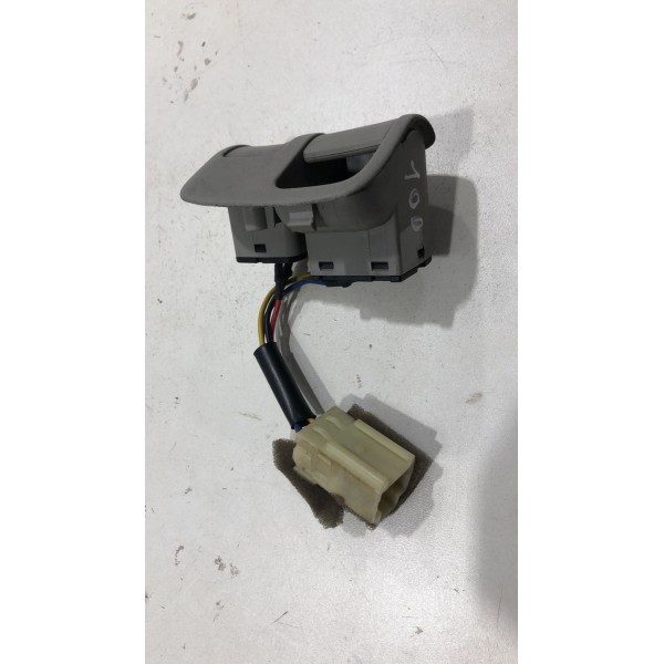 Botão Portinhola Tampa Traseira Azera 2007 À 2011 935553l000