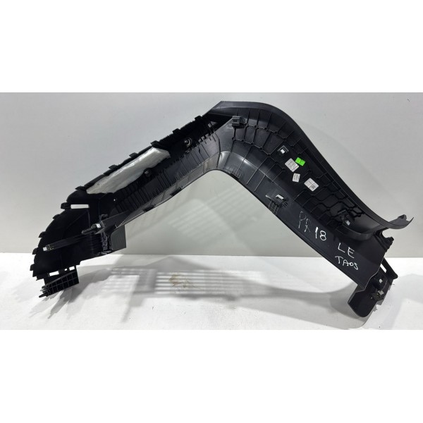 Suporte Tampão Porta-malas Lado Direito Taos 2022 2023 24 Preto