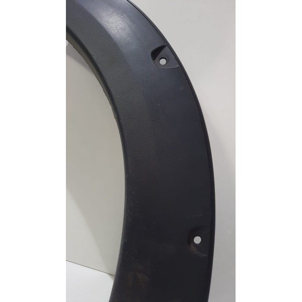 Moldura Roda Traseira Esquerda Montana 2004 Á 2011 93376297