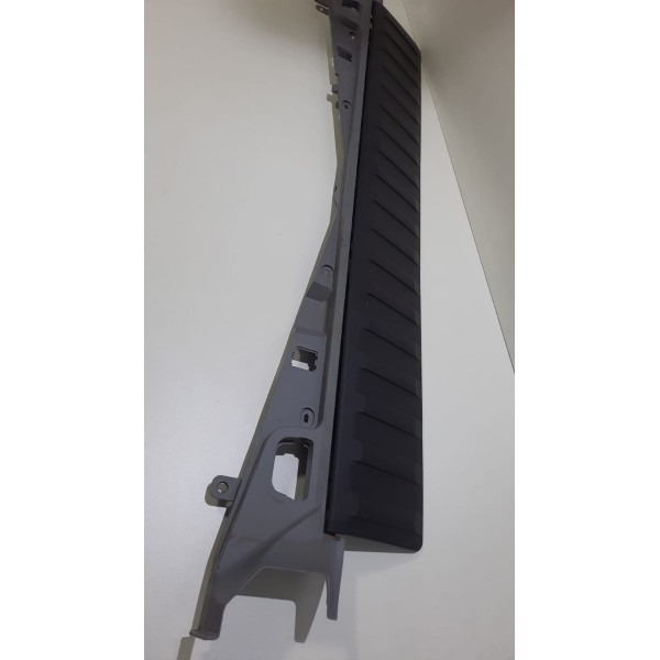 Acabamento Tampa Porta Malas Bmw X5 2001 Á 2005 51478244761