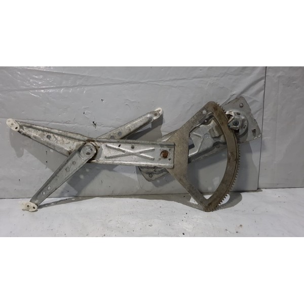 Maquina Vidro Dianteira Direito Corsa 1995 A 2007 4 Portas