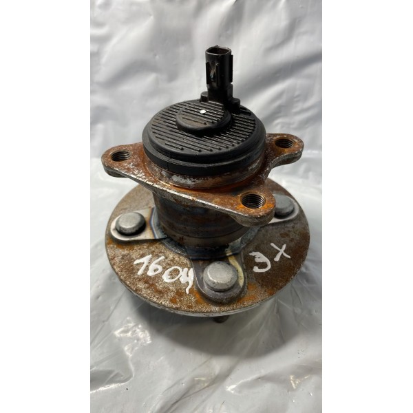 Cubo Roda Traseira Toyota Etios Com Abs Original