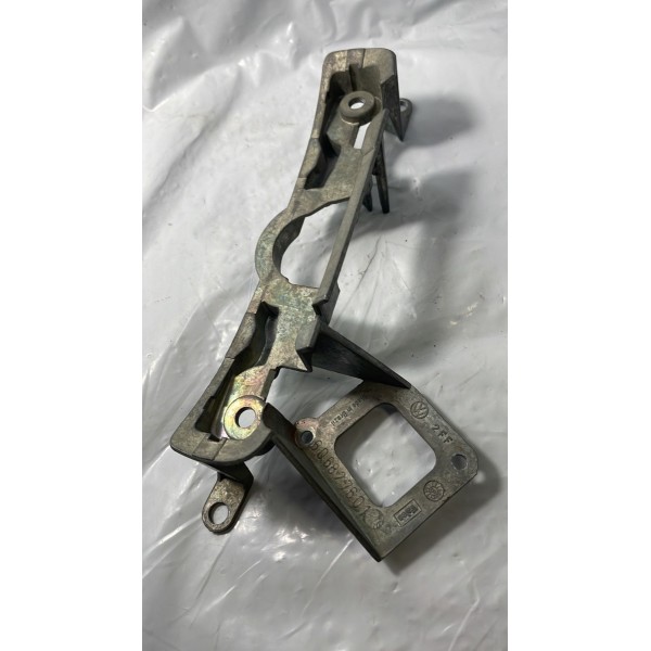 Suporte Maçaneta Tampa Traseira Vw Polo 2002 Á 2005 Original