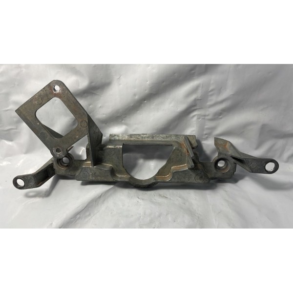 Suporte Maçaneta Tampa Traseira Vw Polo 2002 Á 2005 Original