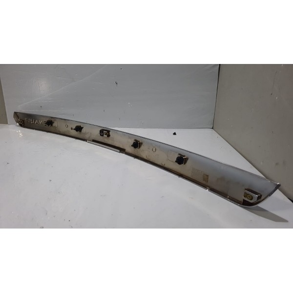 Aplique Cromado Tampa Traseira Symbol Renault 8200700557