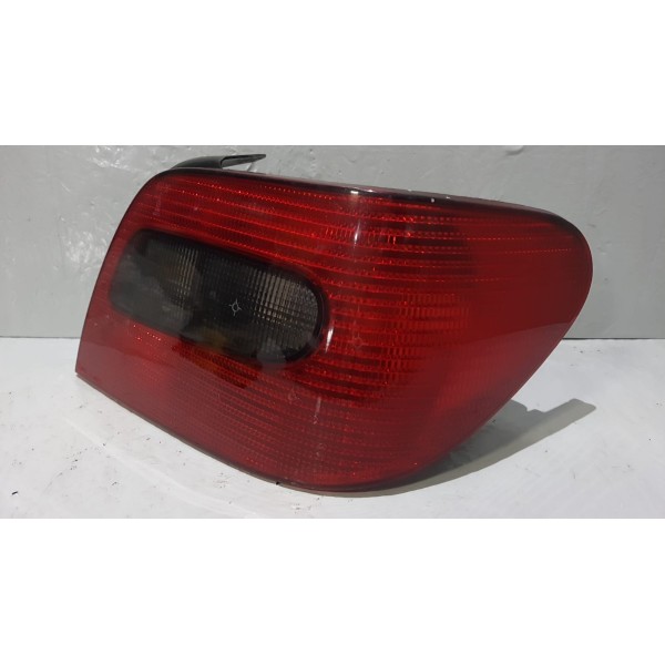 Lanterna Direita Citroen Xsara Hatch 1998/2001