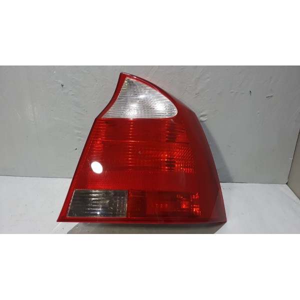 Lanterna Direita Corsa Sedan 2004 2005 2006 2007 Ler Anuncio