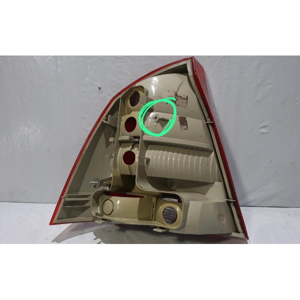Lanterna Direita Corsa Sedan 2004 2005 2006 2007 Ler Anuncio