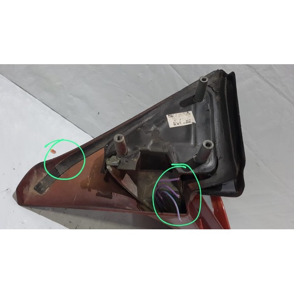 Retrovisor Eletrico Santana 95/98 Direito Detalhe
