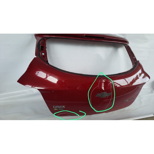 Tampa Traseira Onix 13/18 S/ Furo Miolo Original 52141448