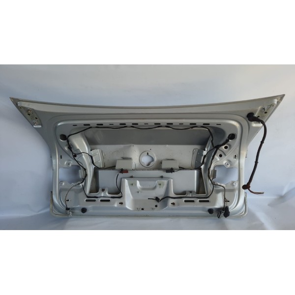 Tampa Traseira Porta Malas Volkswagen Polo Sedan 2005 2006