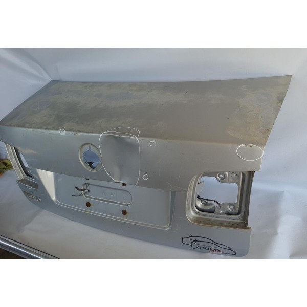 Tampa Traseira Porta Malas Volkswagen Polo Sedan 2005 2006