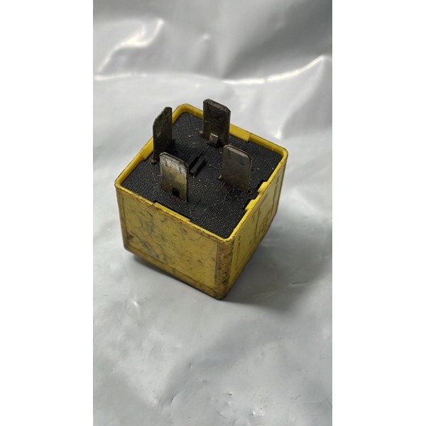 Relé Auxiliar Ford Amarelo 4 Pinos 95bg14n089b1b