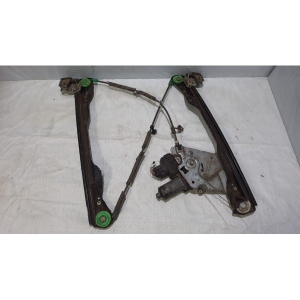 Máquina Vidro Dianteira Direita Ford Focus 01/08 Xs4123200